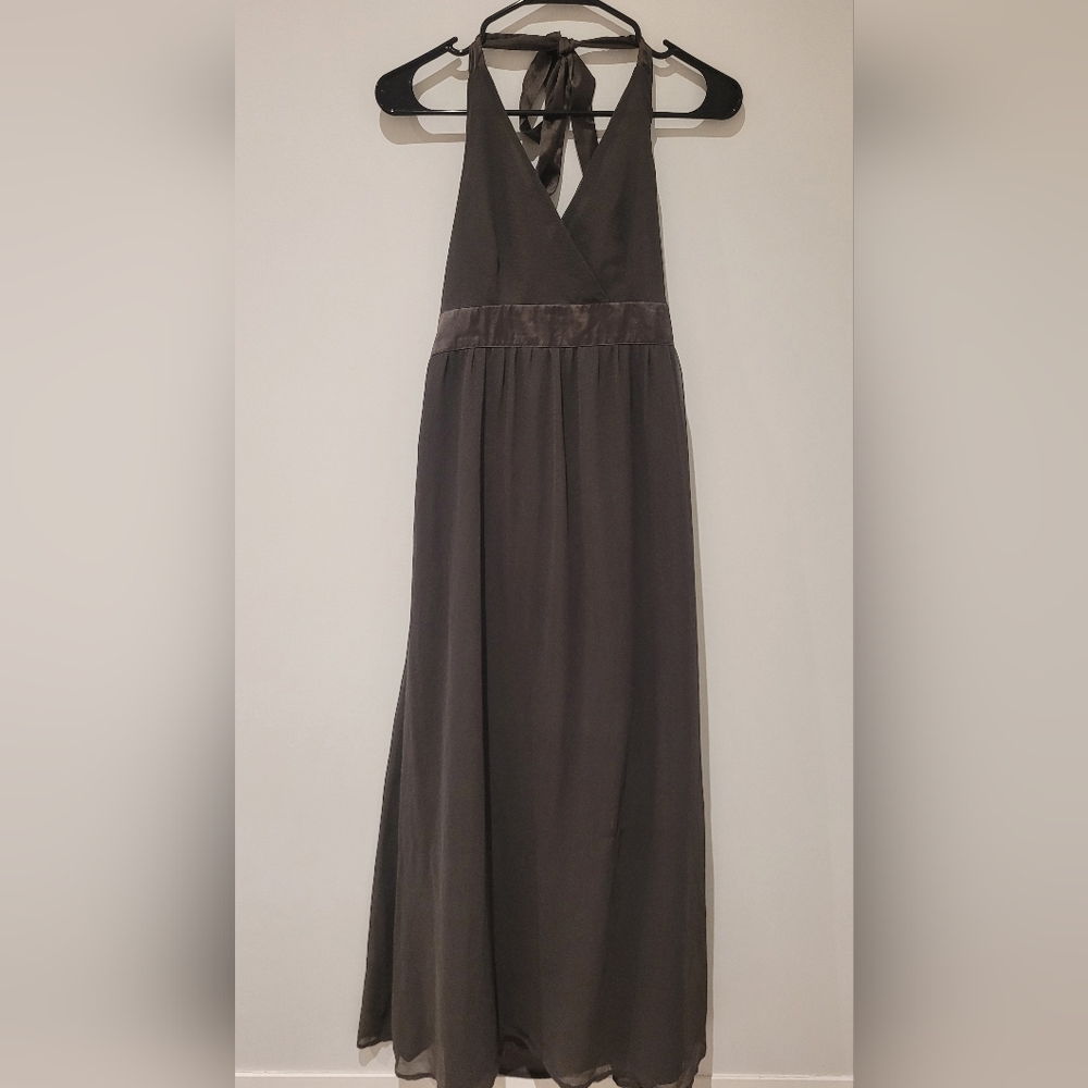 Elegant Halter Neck Dress in Gray